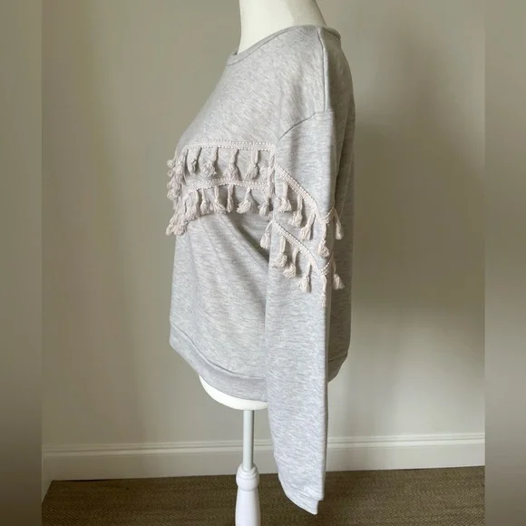 Dress Forum - Light Gray Knit Sweatshirt with Tassel Detail - Size M - Picture 3 of 8